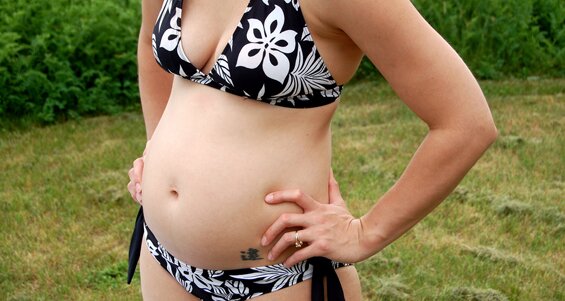 Модные купальники для беременных